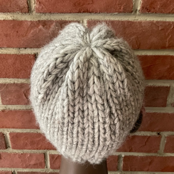 Gelso Bianco Grey Alpaca Wool Blend Floral Hat O/S NEW Made in Italy - Picture 8 of 9